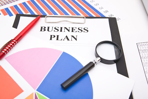 Invest in Success: Unlocking Growth with a Powerful Business Plan